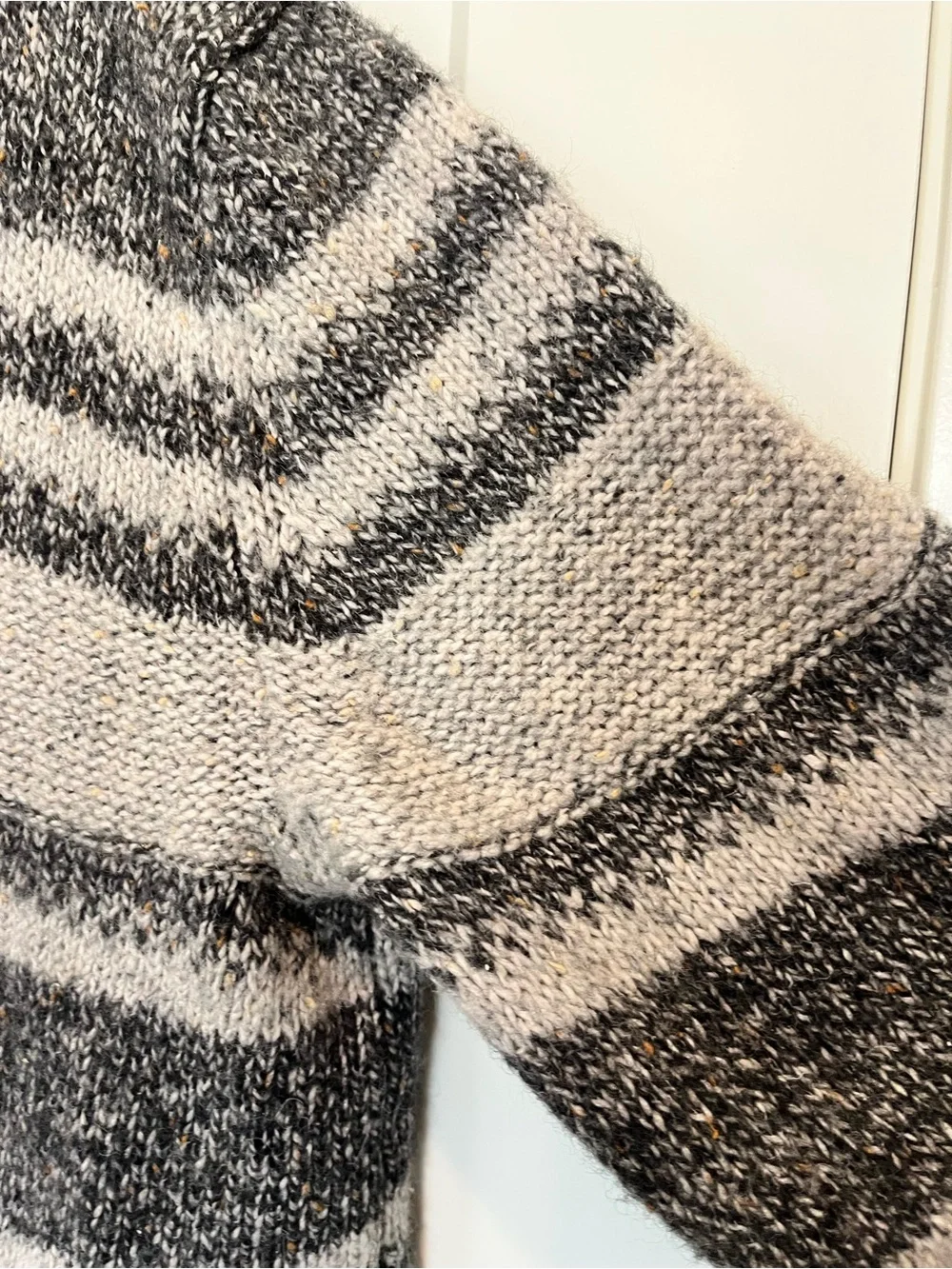 BR Tweed Pattern Shawl Wool Silk Blend Chunky Grandpa Prepping Cardigan Size XL